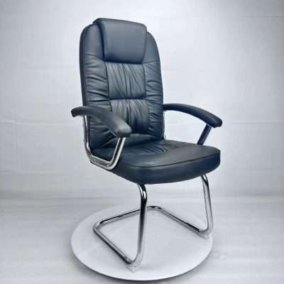 Fauteuil visiteur haut dossier en similicuir – Piètement luge chromé